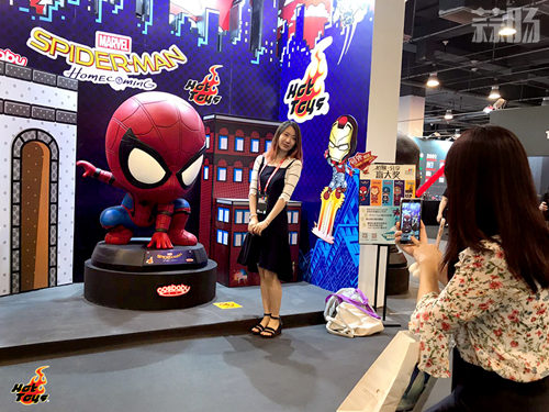 全球首個HOT TOYS COSBABY迷你珍 *** 偶互動樂園誕生 12.jpg