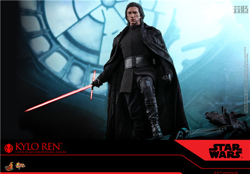 Hot Toys - SW9 - Kylo Ren_PR1.jpg