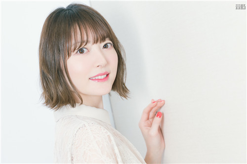 聲優花澤香菜宣布與小野賢章結婚