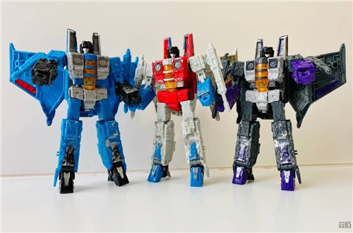 Takara Tomy宣布變形金剛圍城日版紅驚鬧三人組冬季發售