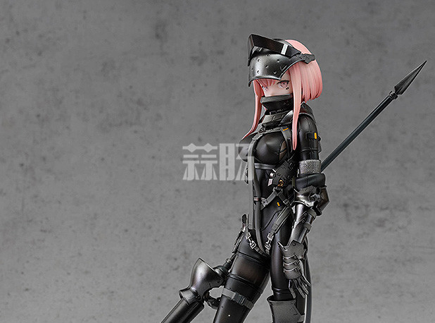 Wing推出畫師neco FLASLANDER系列LANZE REITER 1/7手辦