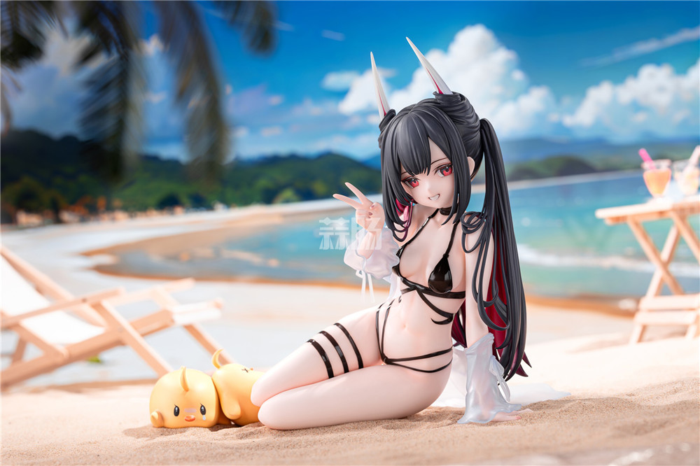 AniGame推出《碧藍航線》初月 八月戀夏Ver.1/6手辦