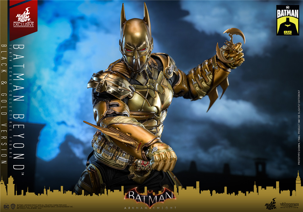 Hot Toys - BAK - Batman (Black & Gold Version) collectible figure_PR11.jpg