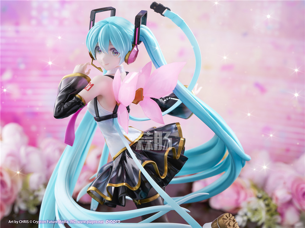 Pony Canyon推出“初音未來”快樂精靈風格1/7手辦
